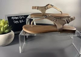 Girls Shoe Size 12 Michael Kors Logo  T-Strap Thong Sandals - $32.00