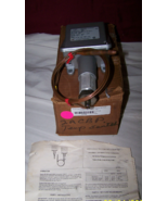 United Electric Controls Type F100 Model 8BC Temperature Switch 50 TO 65... - €193,78 EUR