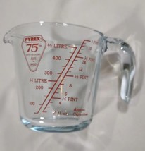 Pyrex Clear Glass 1 Pint / ½ Litre Measuring Cup Red 75th Anniversary 19... - £11.85 GBP