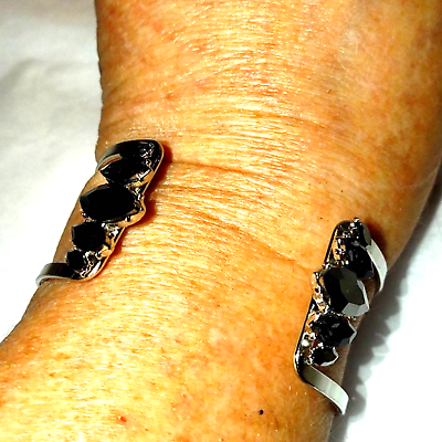 Beautiful vintage silver and dark rhinestone bracelet - $16.83