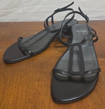 Stuart Weitzman Women&#39;s Sandals Size 8.5 Black Patent Leather Strappy Shoes - $727.66 MXN