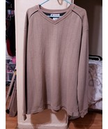Columbia Men’s Beige V Neck Sweater XL  - $1,330.48 MXN