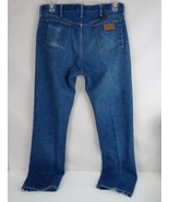 Wrangler Men&#39;s Distressed Straight Leg Jeans Size 36x33 - $22.99 CAD