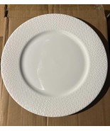 MIKASA Lattice 10-1/4 inch dinner plates - £6.96 GBP