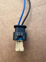 For VW Audi Porsche 4F0973702F Oil Pressure Pigtail Plug Housing Connector - $10.99