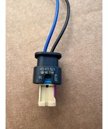 For VW Audi Porsche 4F0973702F Oil Pressure Pigtail Plug Housing Connector - $10.99