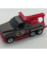 2002 Matchbox King Tow Hero-City # 17 Tow Truck Die cast car 1:64 - $5.32 CAD