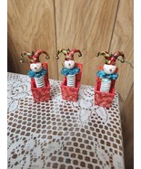 3 Christmas Treasures Snowman Jack In The Box Resin Ornament 7&#39;&#39; - $447.61 MXN