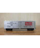 TYCO HO Scale SWIFT Refrigerator Car 4226 - Very Nice -In Old Box - £6.75 GBP