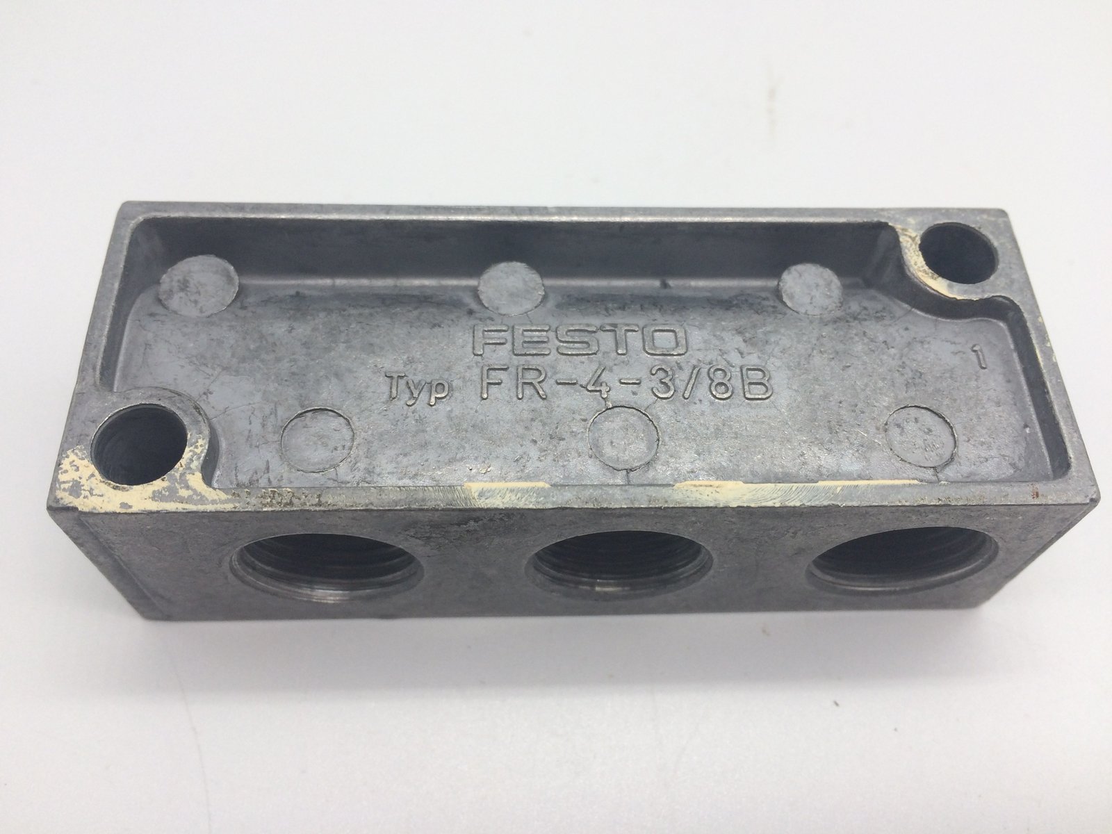  FESTO FR-4-3/8B FESTO DISTRIBUTOR BLOCK P/N FR-4-3/8B  - $8.00