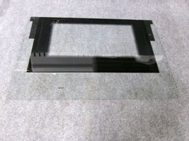 316452700 Frigidaire Range Oven Outer Door Glass 29 1/2" X 20 1/4" - $110.00