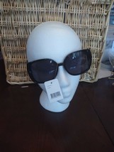 Black Sunglasses - £23.94 GBP