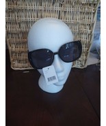 Black Sunglasses - $581.05 MXN