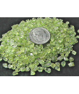 Peridot Gemstone Embellishment UNDRILLED Mini Chips 50g (1.75 oz) - $74.07 MXN