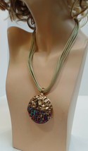 Jules Goldtone Round Pendant And Beaded Detail. Beautiful Necklace - £15.64 GBP