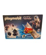 Playmobil City Action Space #6197 Space Satellite Meteoroid Laser Buildi... - $368.48 MXN