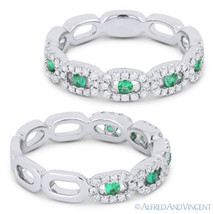 0.42 ct Round Cut Emerald &amp; Diamond Pave Right-Hand Ring Band in 18k White Gold - £1,211.03 GBP