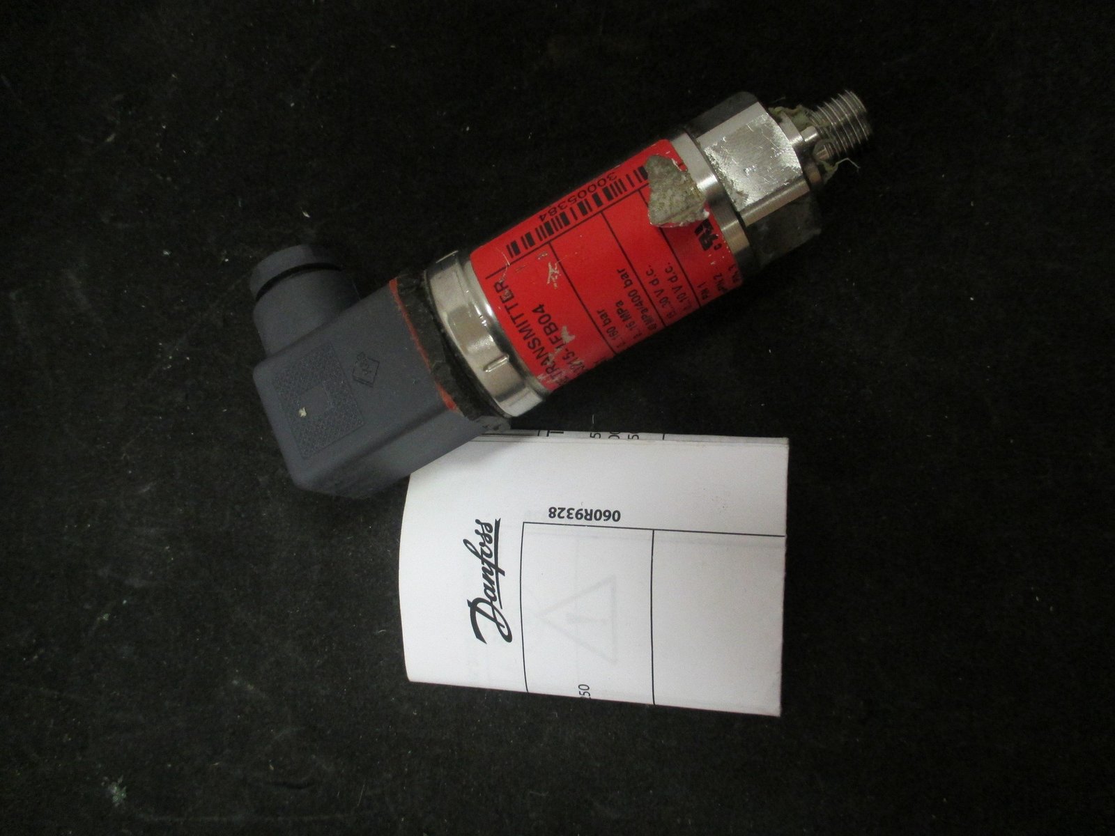 MBS 4050-3215-IBF04 Pressure Transmitter - $124.00