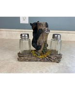 Tree Hugging Bear Salt And Pepper Table Centre Piece - $14.84