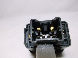 02-03-04-05  ACURA MDX/  INTERIOR/ OVERHEAD DOME LIGHT SWITCH/ BUTTON/ CONTROL image 5