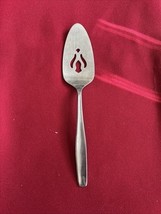 Vtg Pie Server (Stainless, Rogers Cutlery) Int’l Silver 8-3/4”  - $19.00