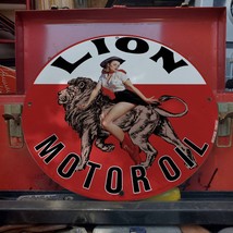 Vintage Lion Motor Engine Oil Lubricants Porcelain Gas And Oil Pump Sign - £99.05 GBP