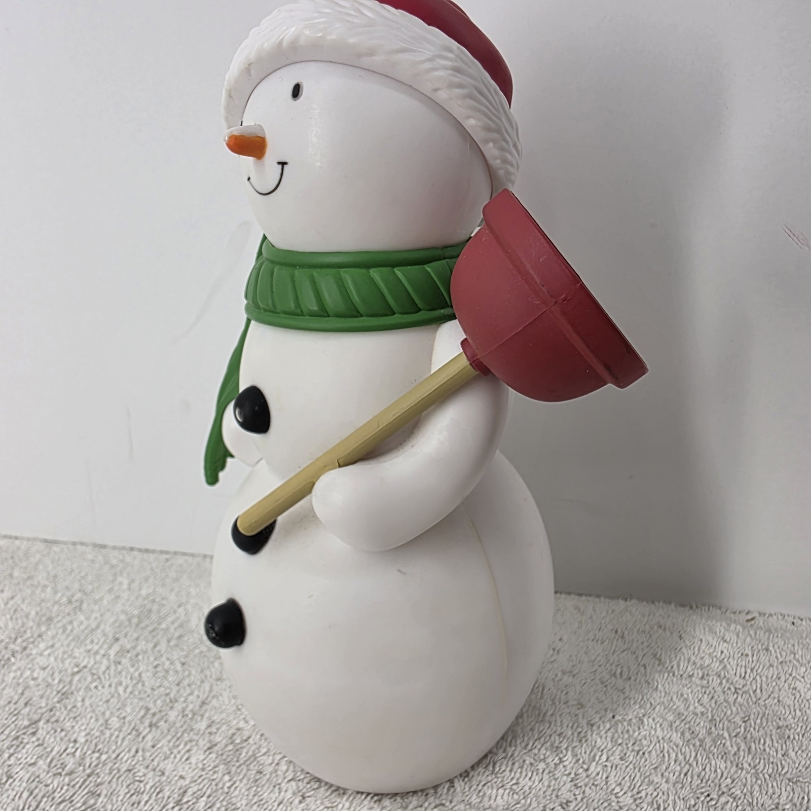 Hallmark Animated Singing Talking Jolly In The John Snowman Bathroom VIDEO Item image 2