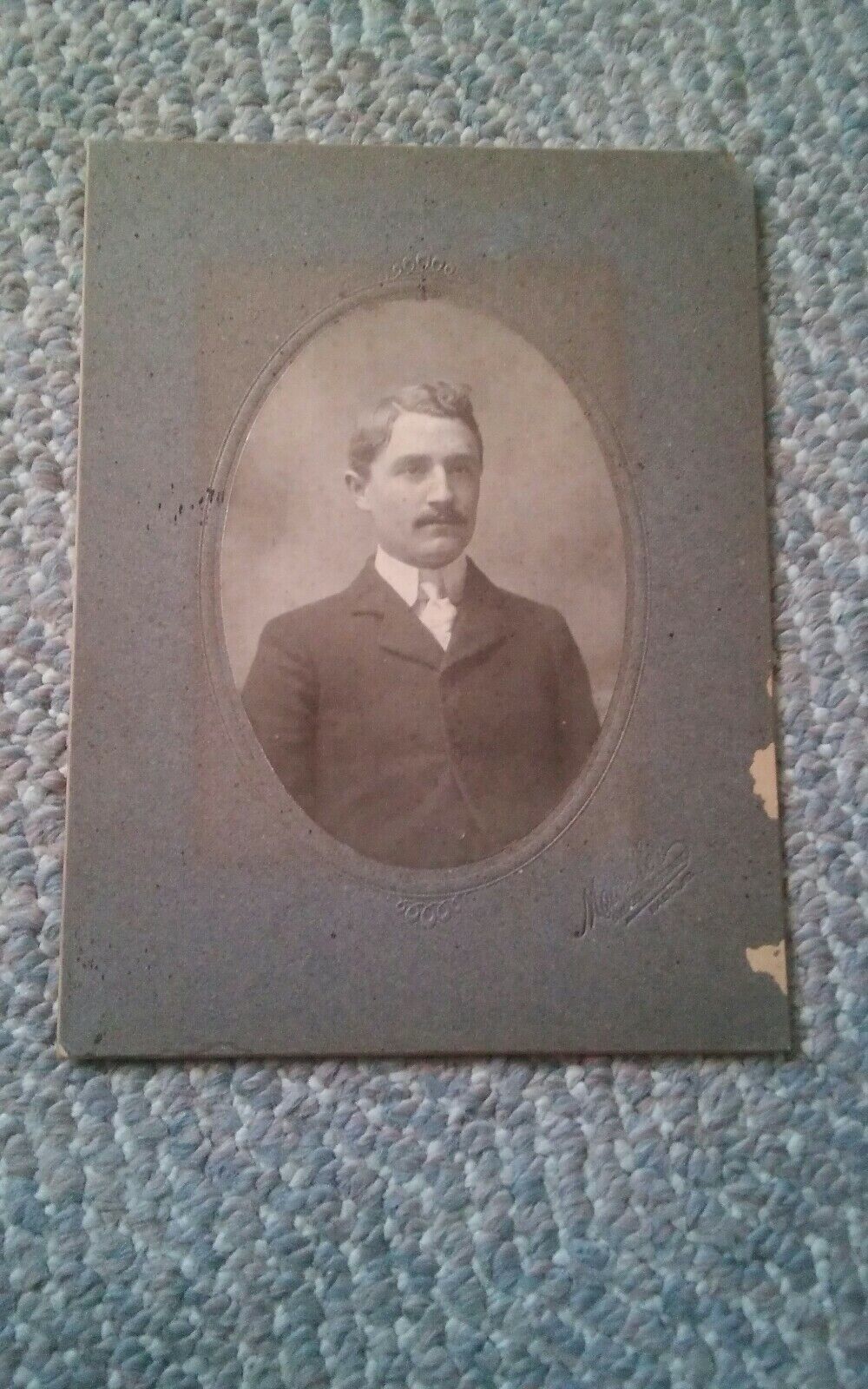 Full-size item image