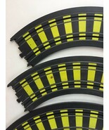 LOT OF 5 TYCO SLOT CAR 9&quot; R 1/4 CURVED TRACKS NO. B 5877 -  HO SCALE - $27.28 CAD