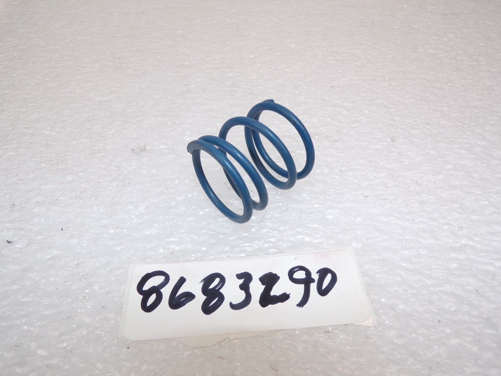 ACDelco GM 8683290 OEM 4T80-E Auto Trans Accumulator Spring (Blue)  - $6.97