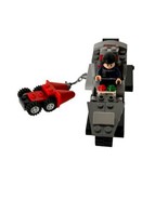 Lego 75549 Minions the Rise of Gru Unstoppable Bike Chase READ - $270.85 MXN