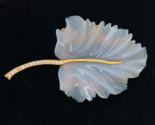 16k Yellow Gold .666 Large Carved Genuine Natural Chalcedony Leaf Pin (#... - $2,222.55