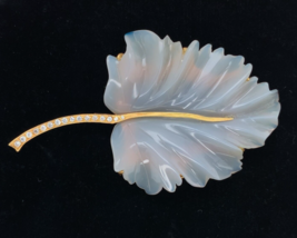 16k Yellow Gold .666 Large Carved Genuine Natural Chalcedony Leaf Pin (#J6234) - £1,776.60 GBP