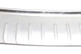 03-06 PORSCHE CAYENNE REAR BUMPER MOLDING COVER PANEL SCUFF PLATE E6216 image 3