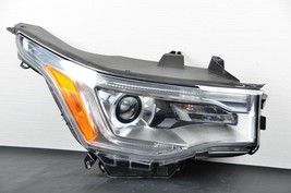 Mint! 2017 2018 2019 GMC Acadia Halogen w/LED Headlight Right Passenger ... - $444.51