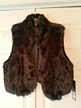 Daisy Fuentes Mademoiselle Black Faux Fur Vest Style #DFHF3032 (NEW) - £38.89 GBP