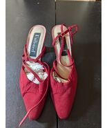 Unlisted ladies size 8 red high heels - €21,30 EUR