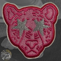 Pink Some Cat Silver Star Eyes Iron On Patch Embroidered Craft Applique - $6.88 CAD