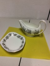 Wedgwood - Ashford Grey - W4106 - Gravy Boat &amp; Tray LNC!! RARE - £39.92 GBP