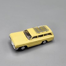 Atlas 1963 Buick Stationwagon HO Slot Car Yellow Vtg Roof Rack - £114.00 GBP