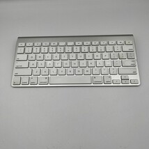 Genuine APPLE A1314 Wireless Mini Keyboard Bluetooth Qwerty (English) - $919.95 MXN