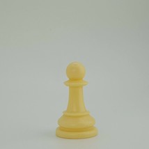 1969 Chessmen Staunton Replacement Ivory Pawn Chess Piece 4807 Milton Br... - £3.01 GBP