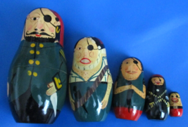 Pirates Russian Nesting Doll 5-piece Matryoshka Buccaneers Marauders Rai... - $47.51