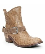 $348 Donald J Pliner Women&#39;s Wade Sneak Print Leather Riding Boot 6.5 - £89.12 GBP