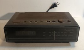 Vintage Panasonic RC-65 AM/FM Digital Alarm Clock Radio Faux Wood Grain Japan - £16.05 GBP