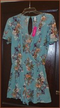 NWT Xhilaration Womens Blue Floral Print Short Sleeve V-Neck Short Romper  M - £7.84 GBP