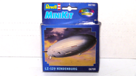 Revell Mini kit 2004 The Hindenburg LZ-129 1:44 New in worn box. B - £14.78 GBP