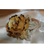 Vintage Large Gold Tone Flower Pin with Clear Rhinestones Leaves and Center - £7.81 GBP