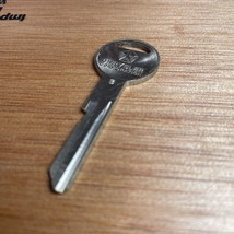 Vintage Chrysler Key Blank B - £3.91 GBP