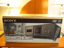 Sony DVP-CX985V 400 Disc Progressive DVD / SACD Player - £458.20 GBP